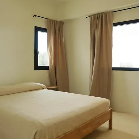 فيلة Contemporary With Pool And Sea View In *