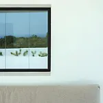 Vila Contemporary With Pool And Sea View In *